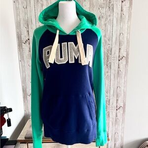 PUMA Varsity Style Sweatshirt Medium